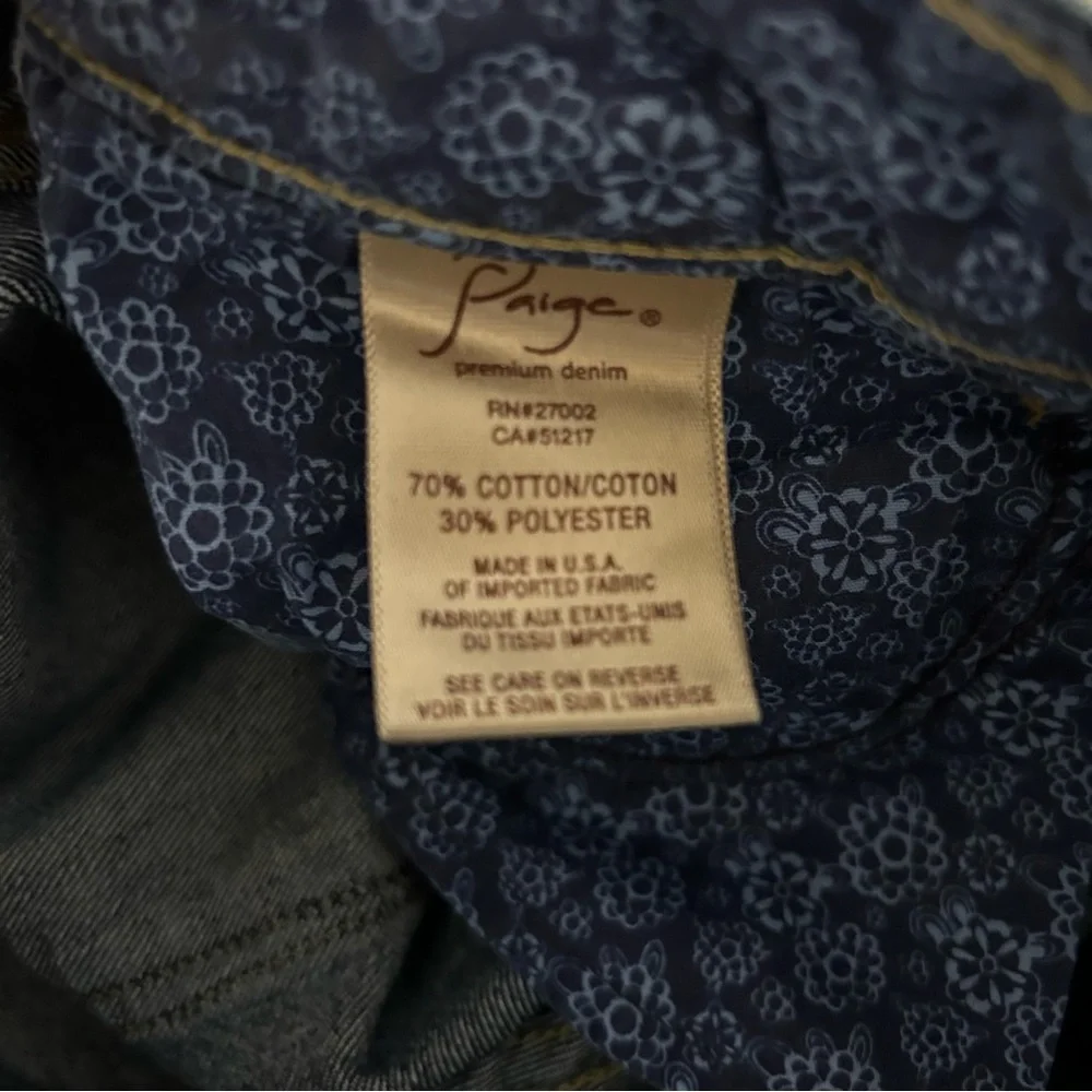 Paige Laurel Canyon dark‎ wash boot cut jeans size 24. - Picture 4 of 7